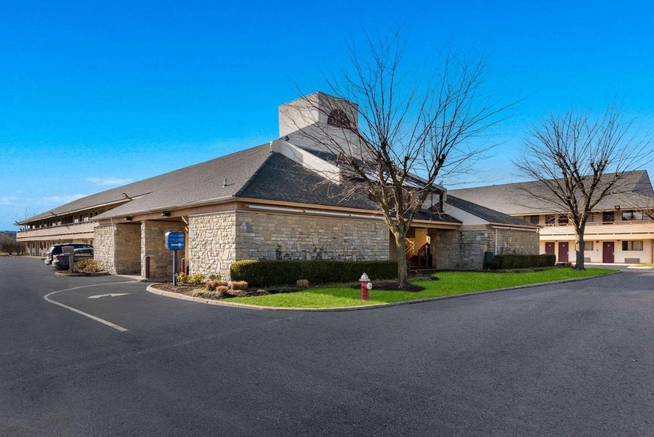 Rodeway Inn Columbus Exterior photo